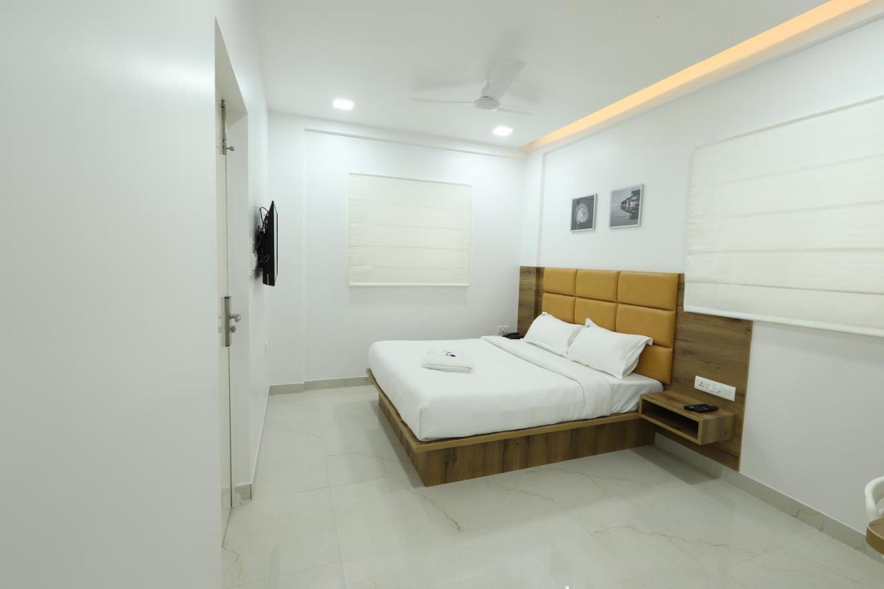 Sira Rooms Bangalore Bagian luar foto
