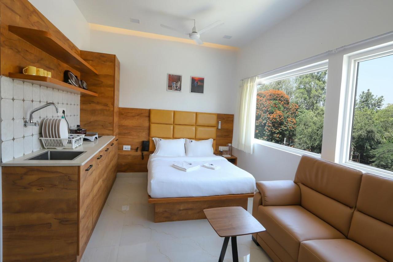 Sira Rooms Bangalore Bagian luar foto